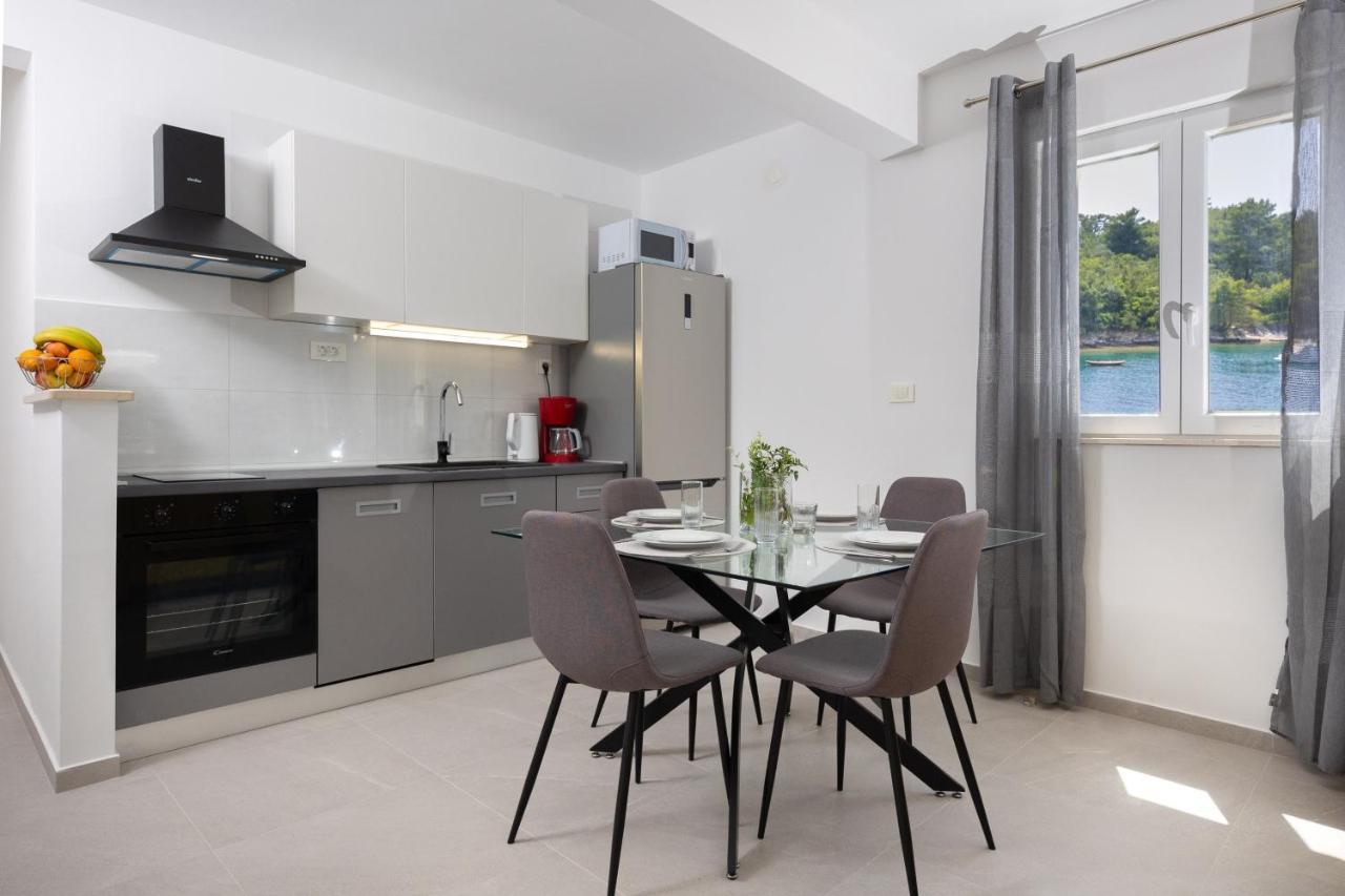 Apartments Laurea Slano Εξωτερικό φωτογραφία